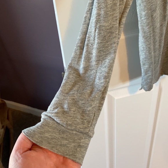 Victoria’s Secret pink longsleeve size S - Picture 5 of 6